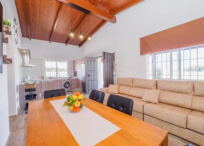 Cubo's Marifran Holiday home