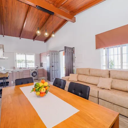Cubo's Marifran Holiday home